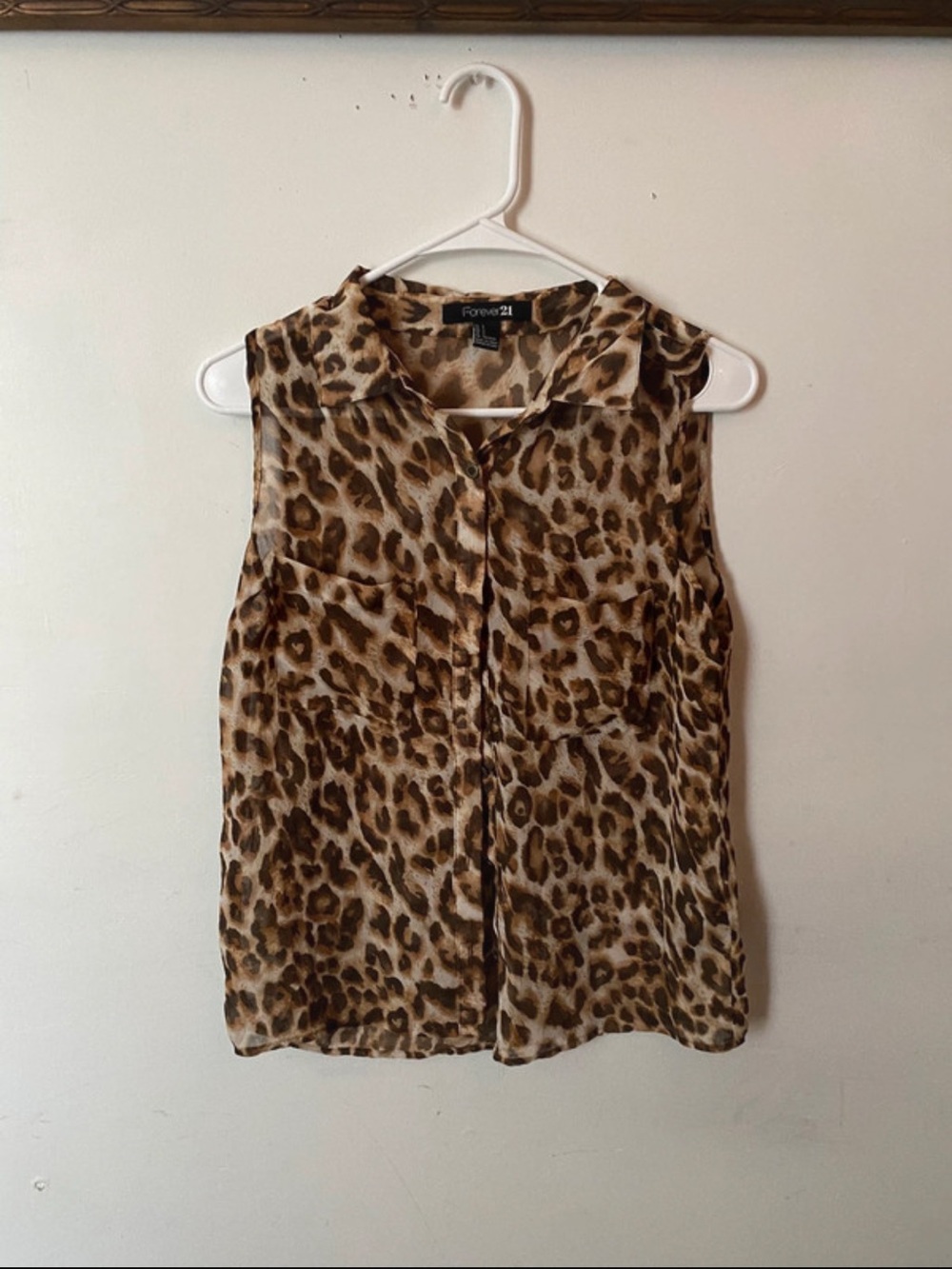 Forever 21 Leopard Print Sleeveless Camisole in Brown and Cream